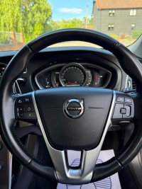 VOLVO V40 CROSS COUNTRY