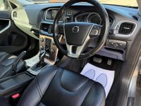 VOLVO V40 CROSS COUNTRY