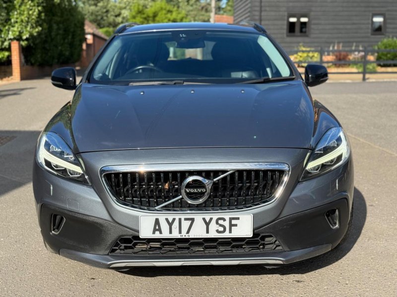 VOLVO V40 CROSS COUNTRY