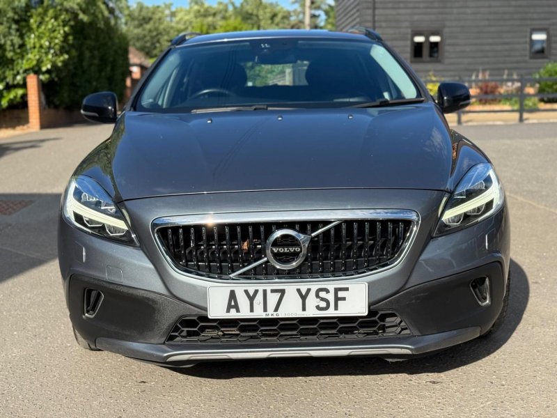 VOLVO V40 CROSS COUNTRY