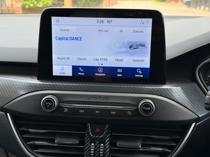 FORD FOCUS
