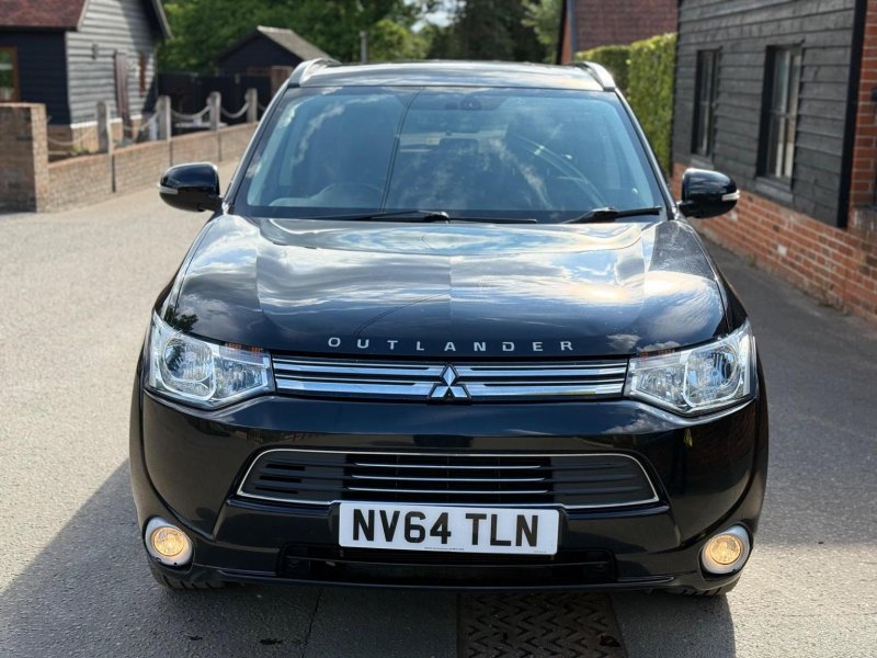MITSUBISHI OUTLANDER
