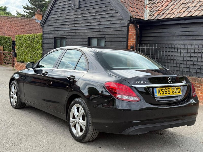 MERCEDES-BENZ C CLASS