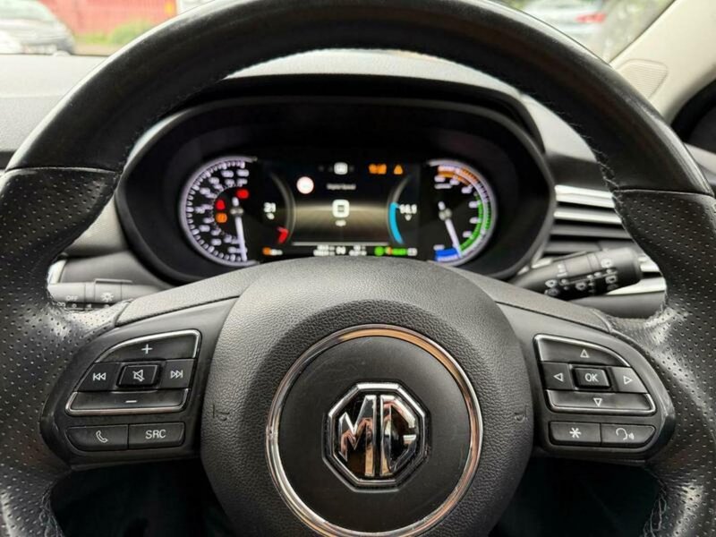 MG MG5