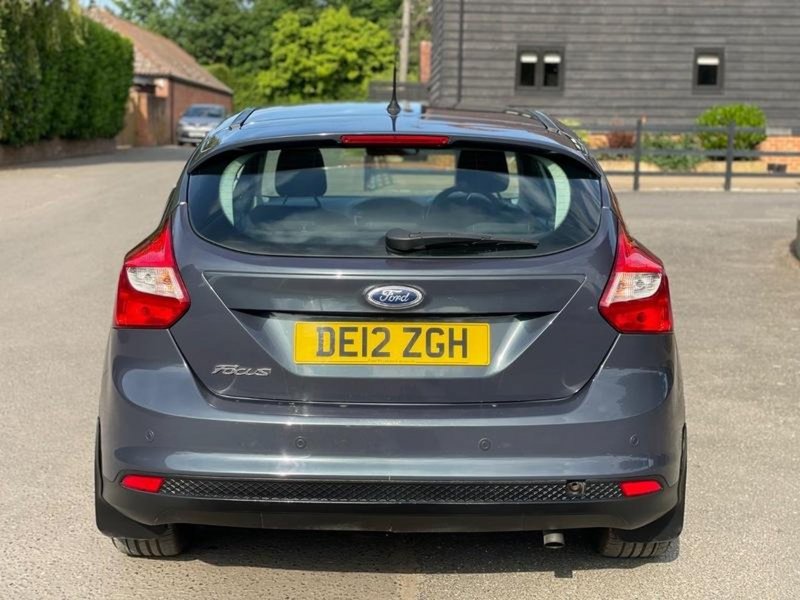 FORD FOCUS