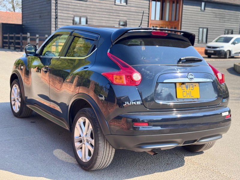 NISSAN JUKE