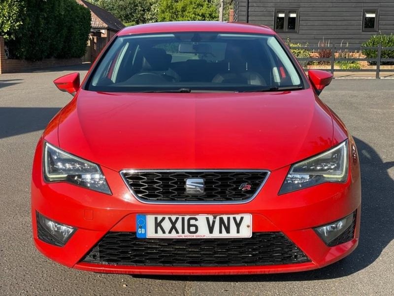 SEAT LEON