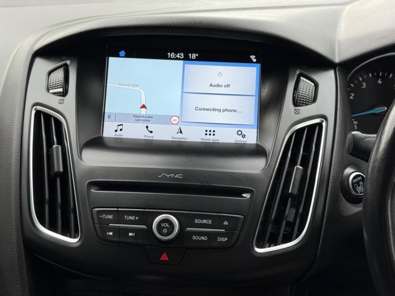 FORD FOCUS