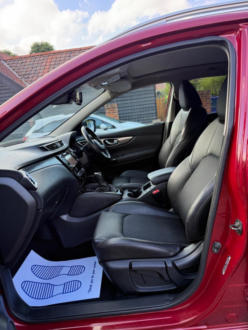 NISSAN QASHQAI