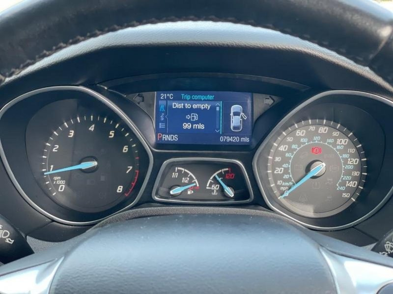 FORD FOCUS