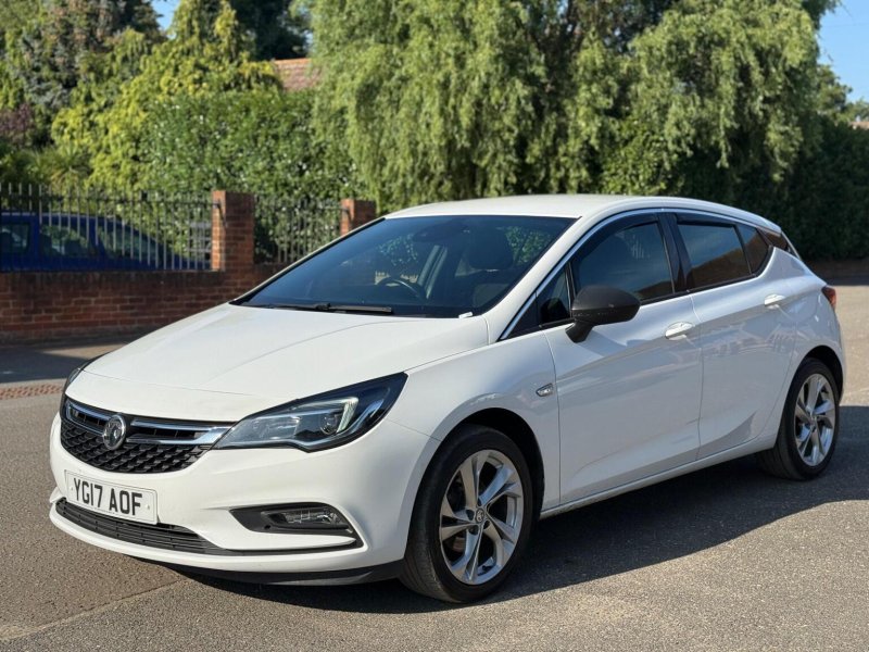 VAUXHALL ASTRA