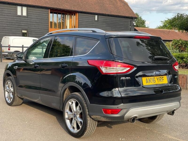 FORD KUGA