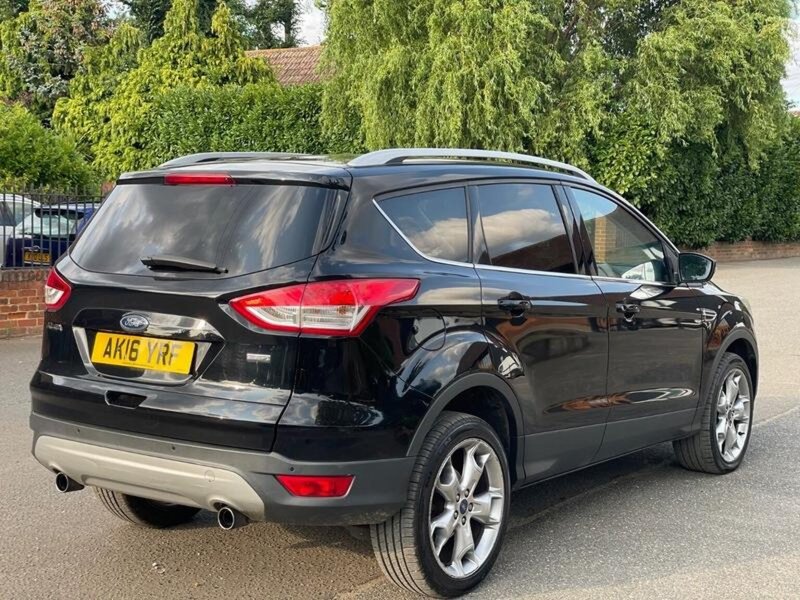 FORD KUGA