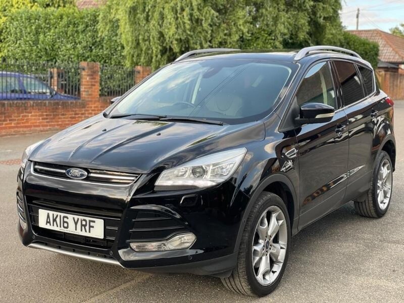 FORD KUGA