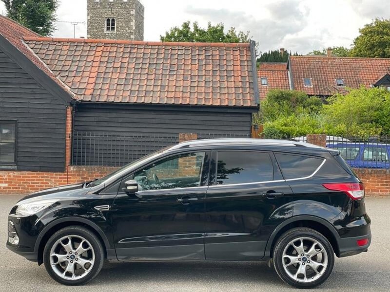 FORD KUGA