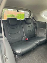 TOYOTA PRIUS+