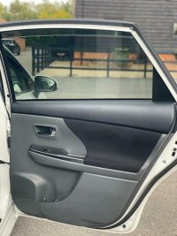 TOYOTA PRIUS+