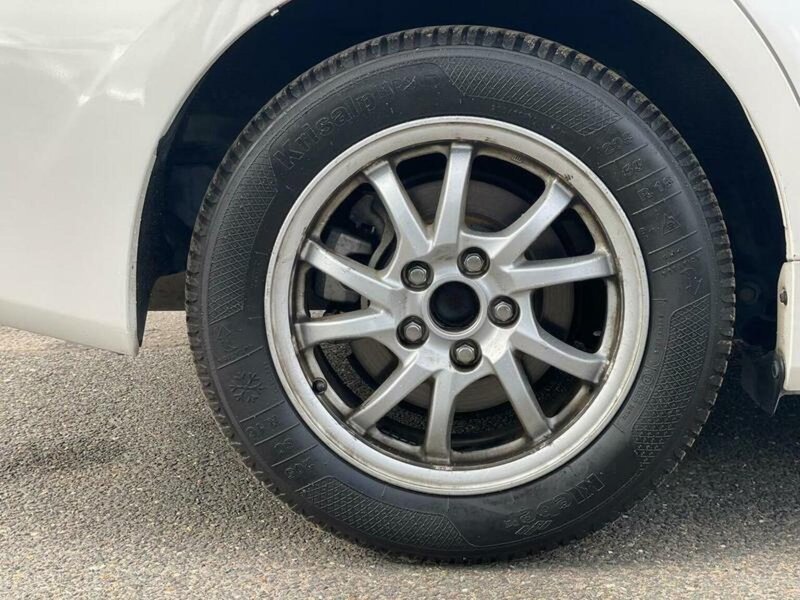 TOYOTA PRIUS+